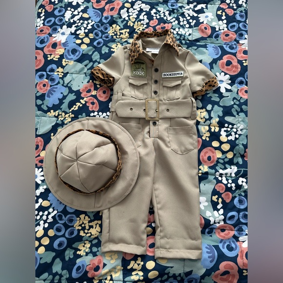 Toddler Zookeeper Costume 18m - Tan - Picture 1 of 3